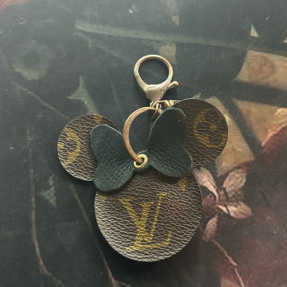 Minnie Mouse Louis Vuitton Keychain